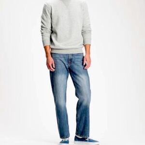 NWT Gap Loose Fit Straight Leg Jeans Size 38x32